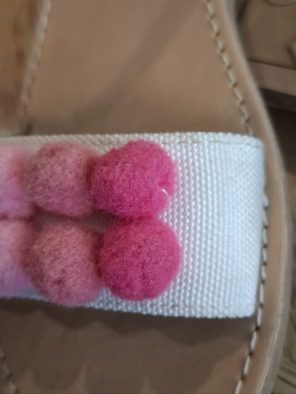 cupcakes & cashmere pre loved